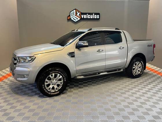 FORD RANGER 3.2 LIMITED 4X4 CD 20V DIESEL 4P AUTOMÁTICO FORD RANGER 3.2 LIMITED 4X4 CD 20V DIESEL 4P AUTOMÁTICO